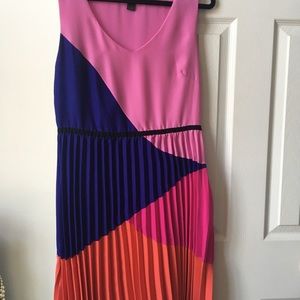 Trilli Dress